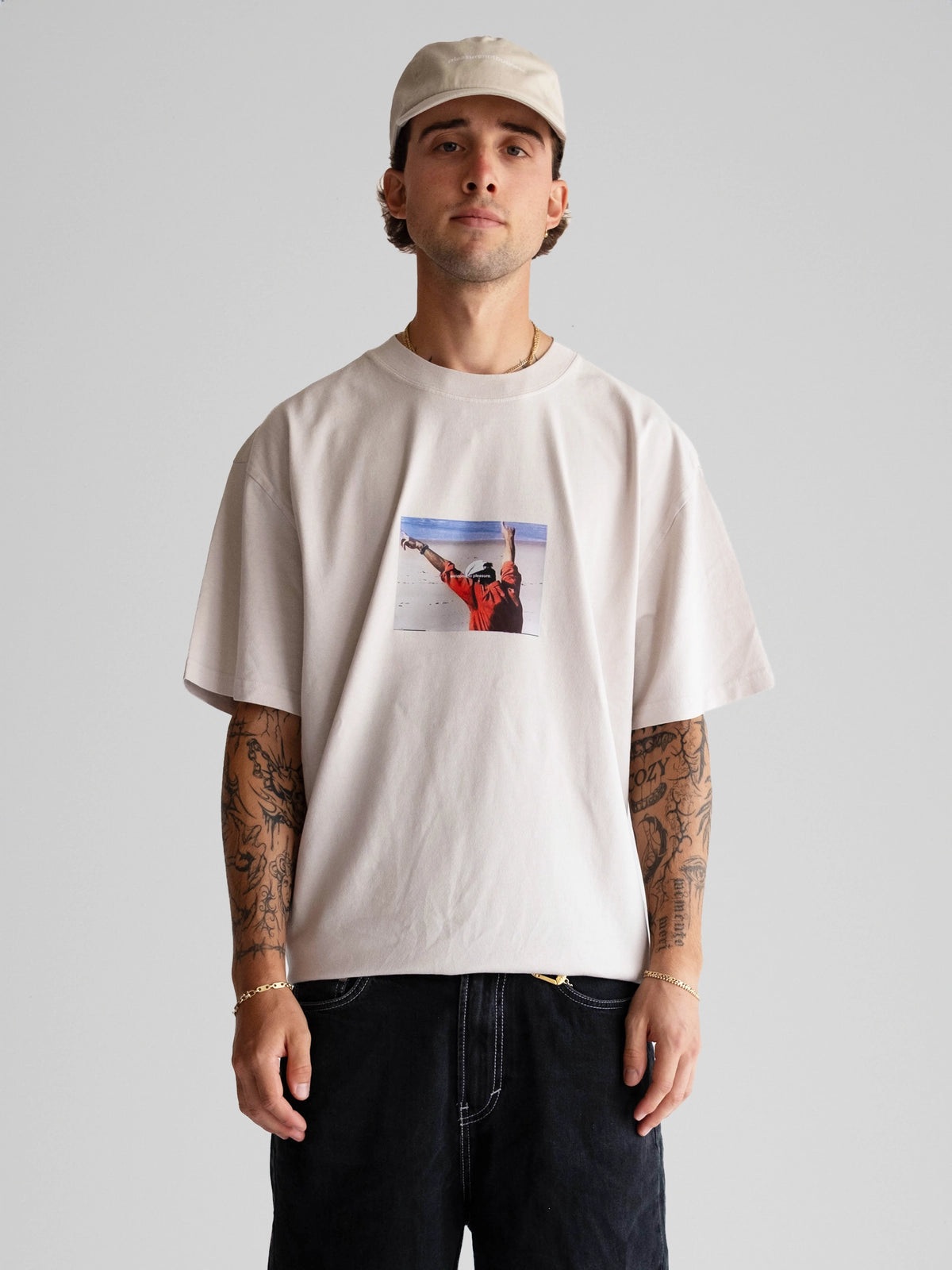 Erich Tee Faded Bone